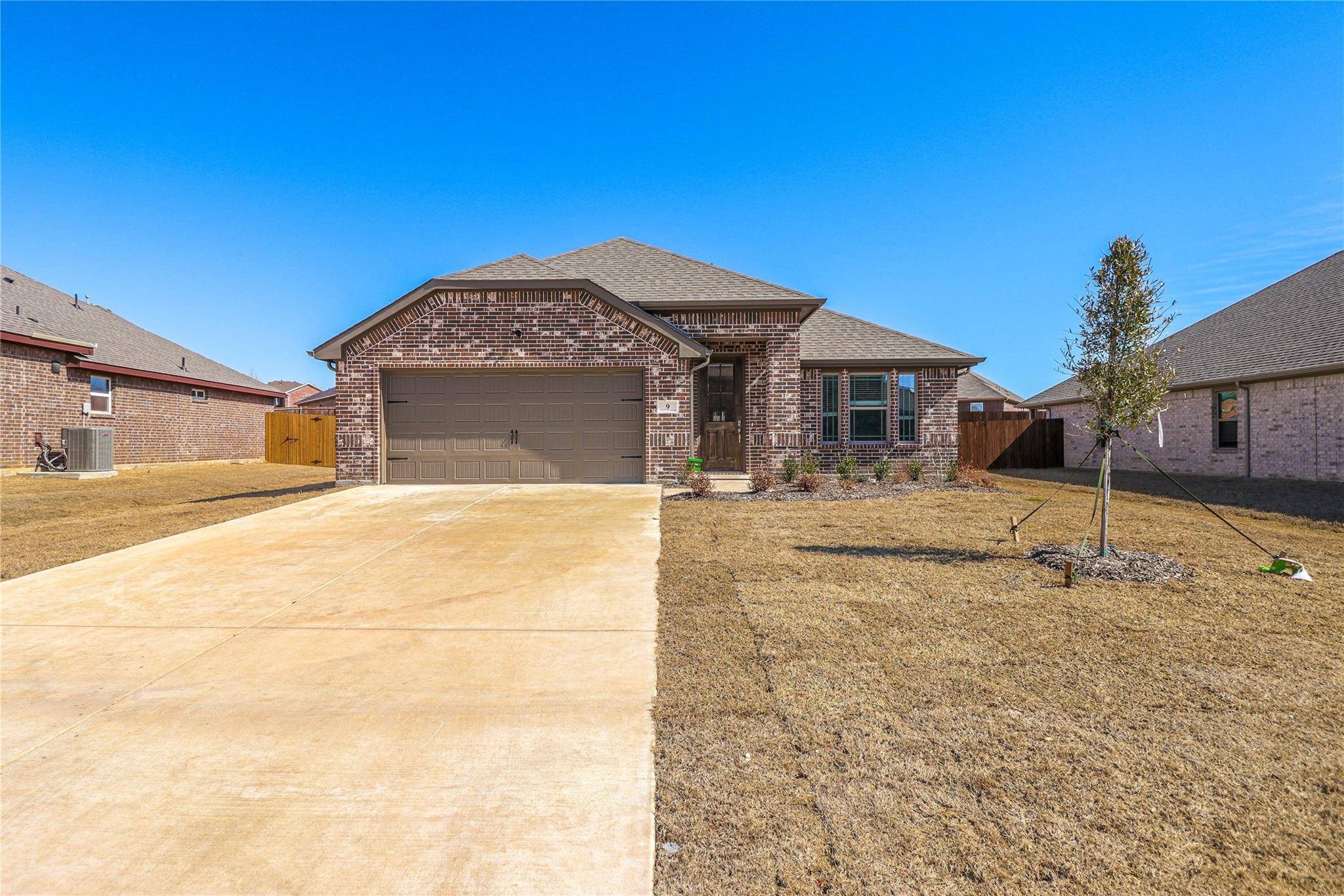 Sanger, TX 76266,9 Mockingbird Lane