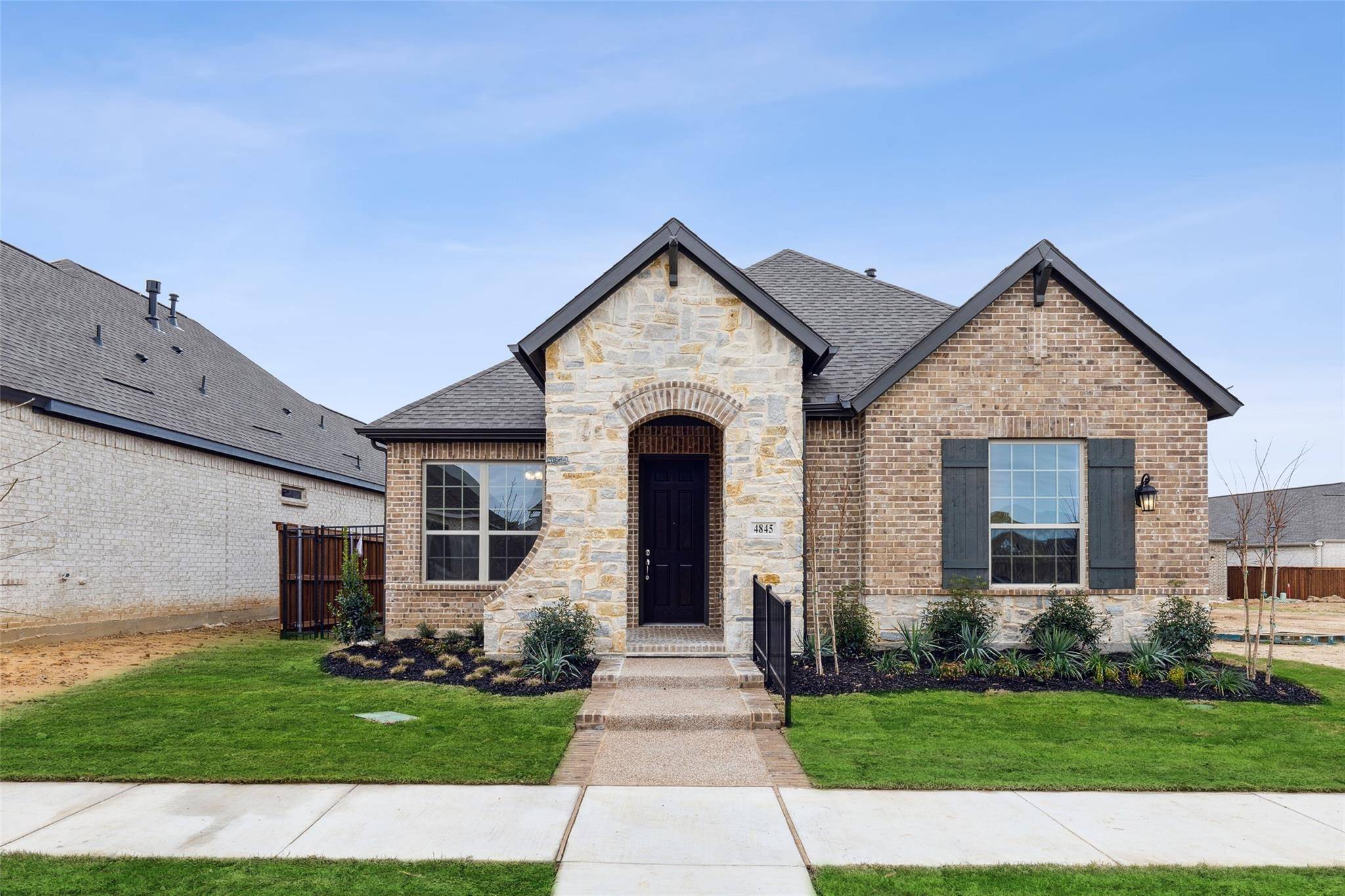 Arlington, TX 76005,4845 Cypress Thorn Drive