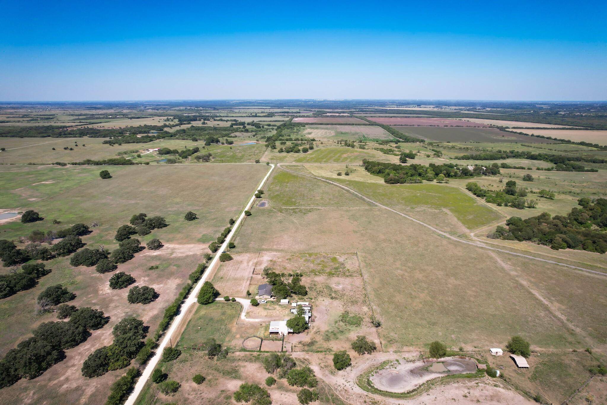 Corsicana, TX 75110,5381 NW County Road 0010