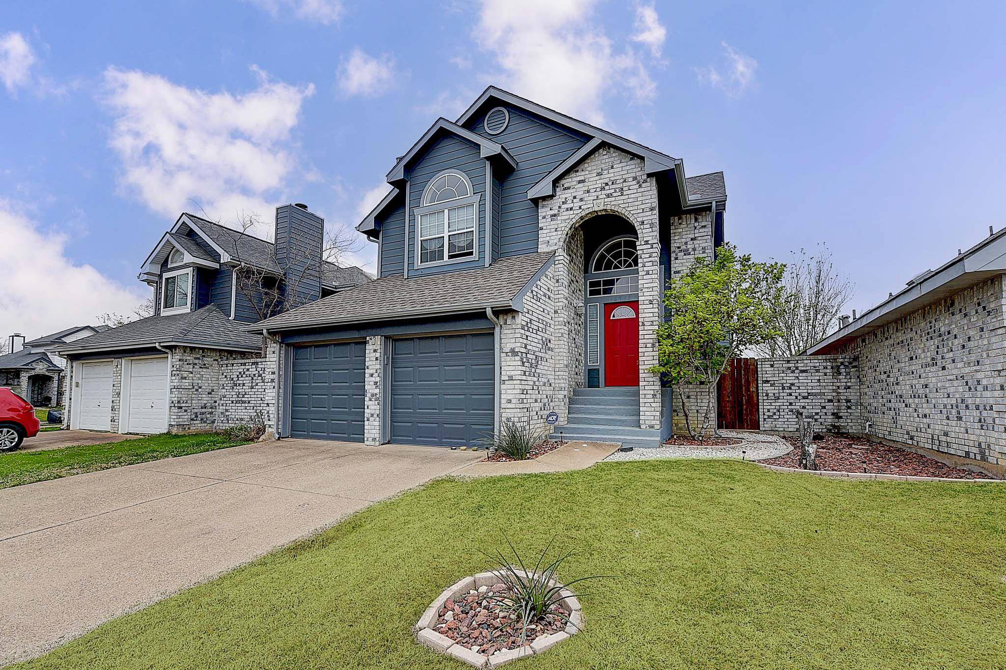 North Richland Hills, TX 76182,6913 Aston Drive