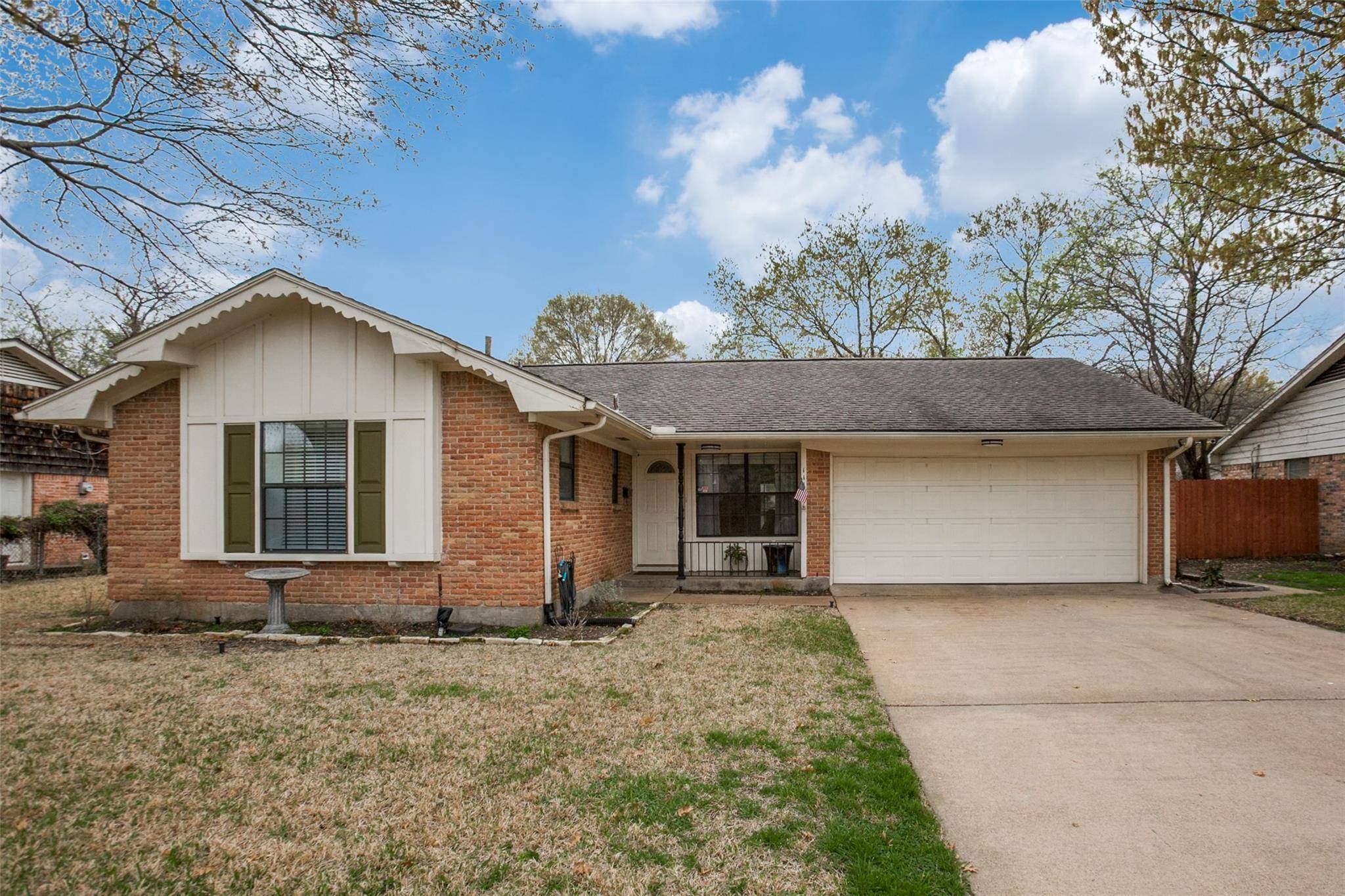 Dallas, TX 75238,11142 Quail Run Street