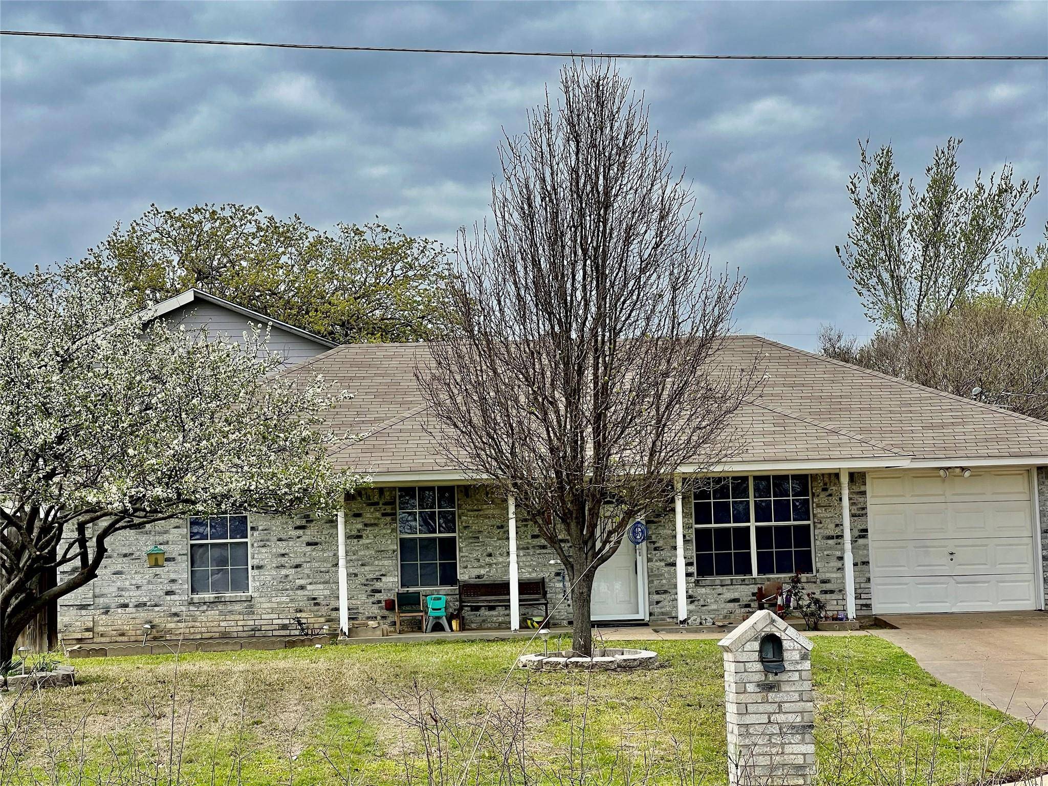 Keene, TX 76031,2413 County Road 805b