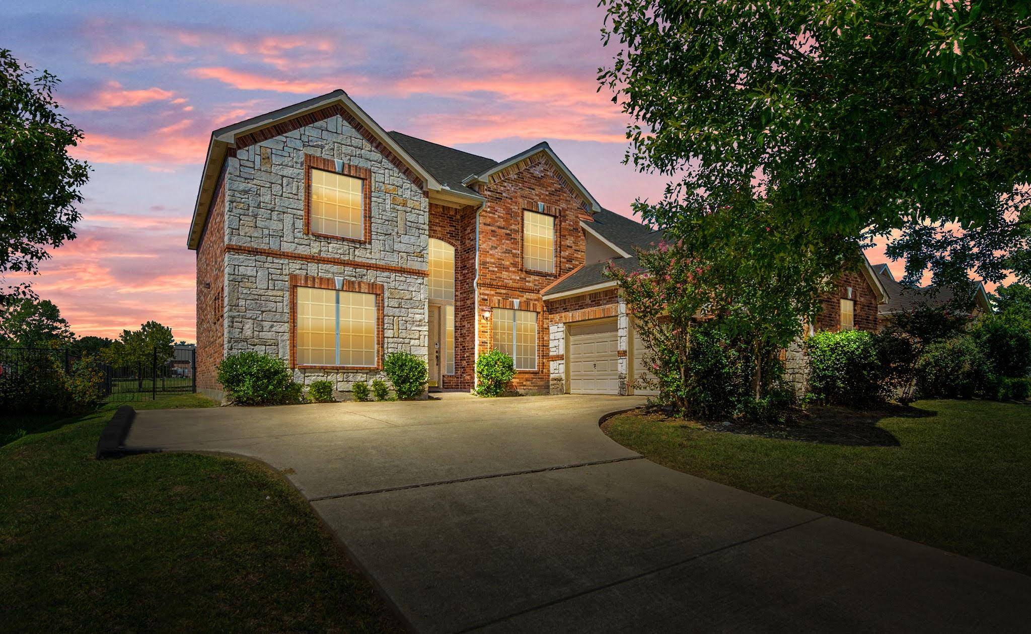 Rowlett, TX 75089,9917 Fairway Vista Drive