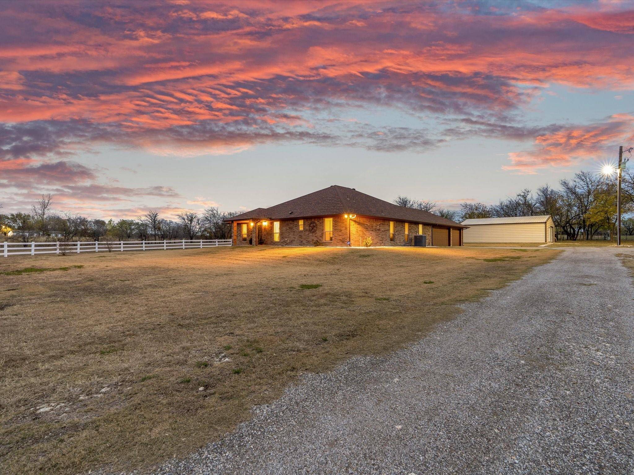 Rio Vista, TX 76093,5161 County Road 1219