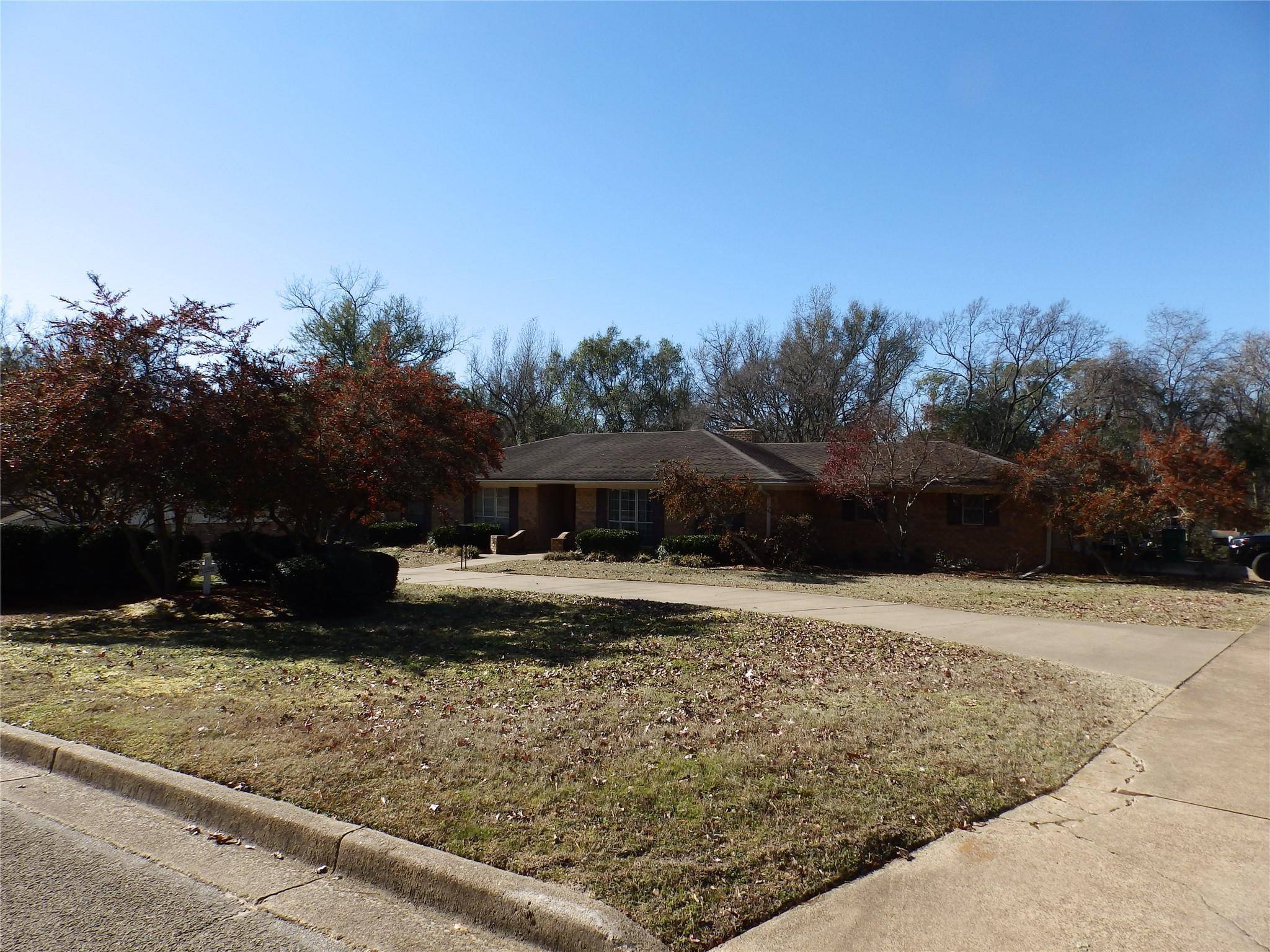 Palestine, TX 75801,103 Wesley Drive