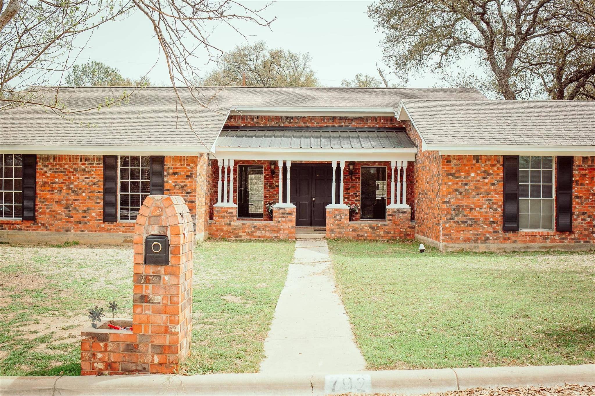 Brownwood, TX 76801,702 Oakpark Drive
