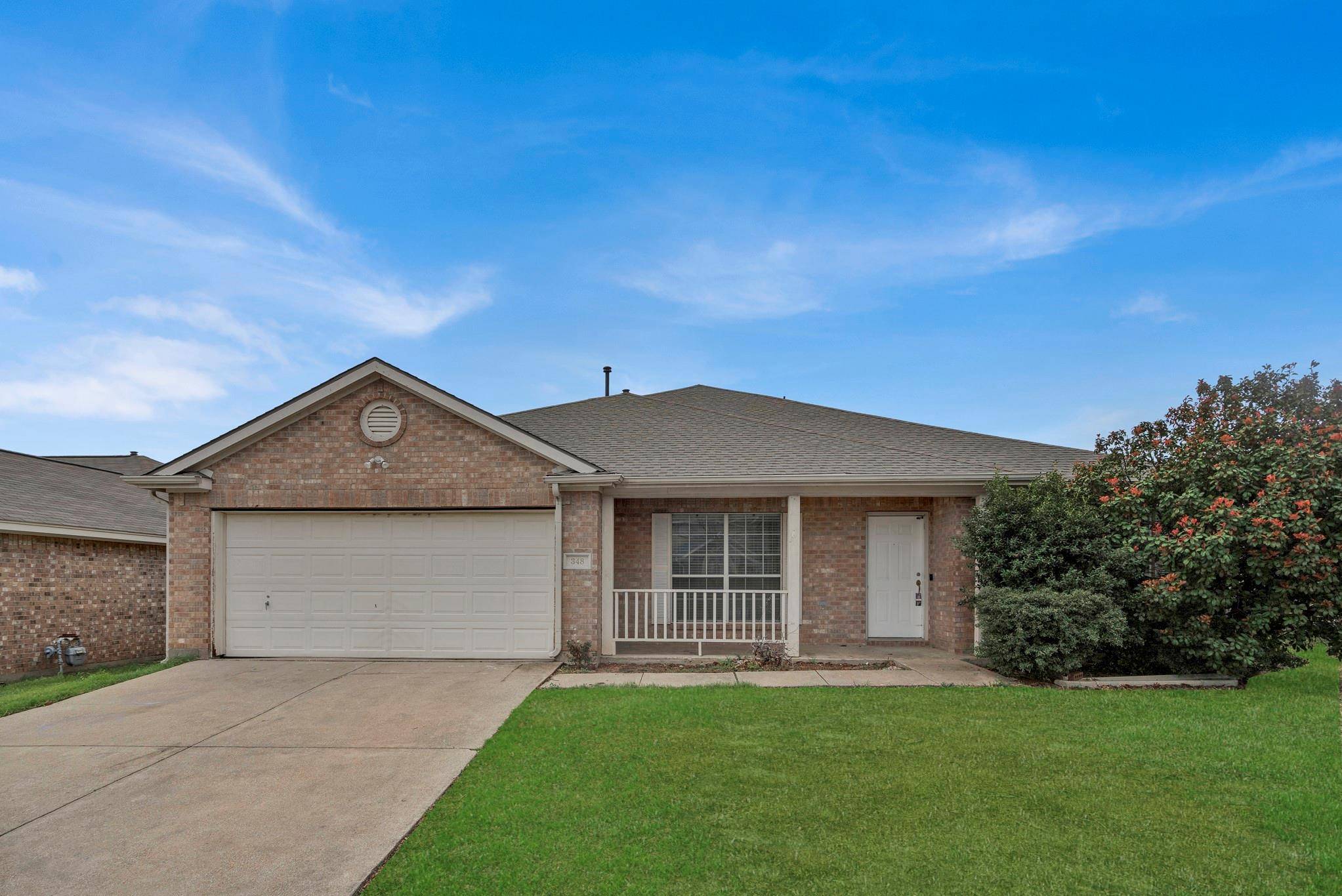 Arlington, TX 76002,348 Mesquite Hill Drive