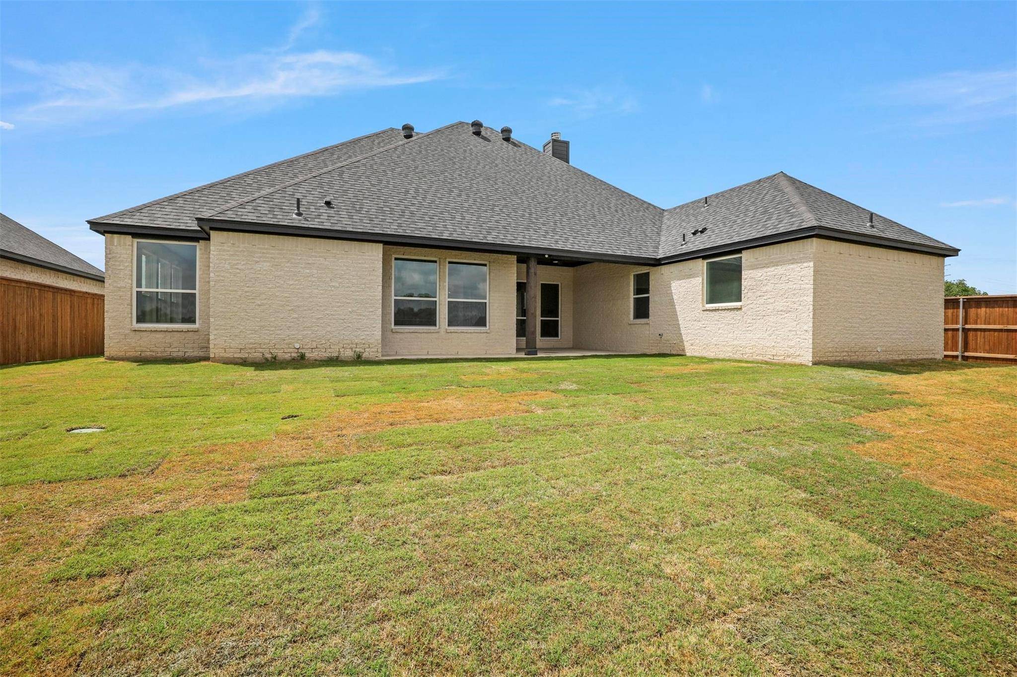 Haslet, TX 76052,609 Golden Crest