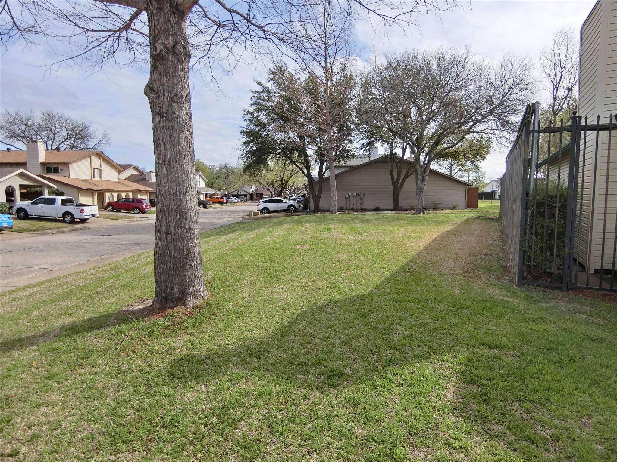 Garland, TX 75043,5012 Burlingame Drive