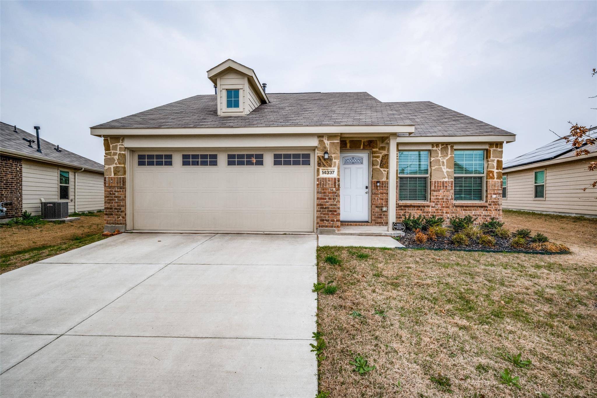 Fort Worth, TX 76052,14337 Saddlebred Way