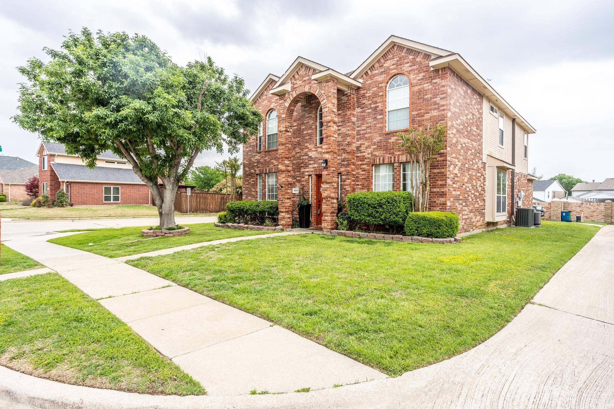 Lewisville, TX 75067,1424 Stone Canyon Way