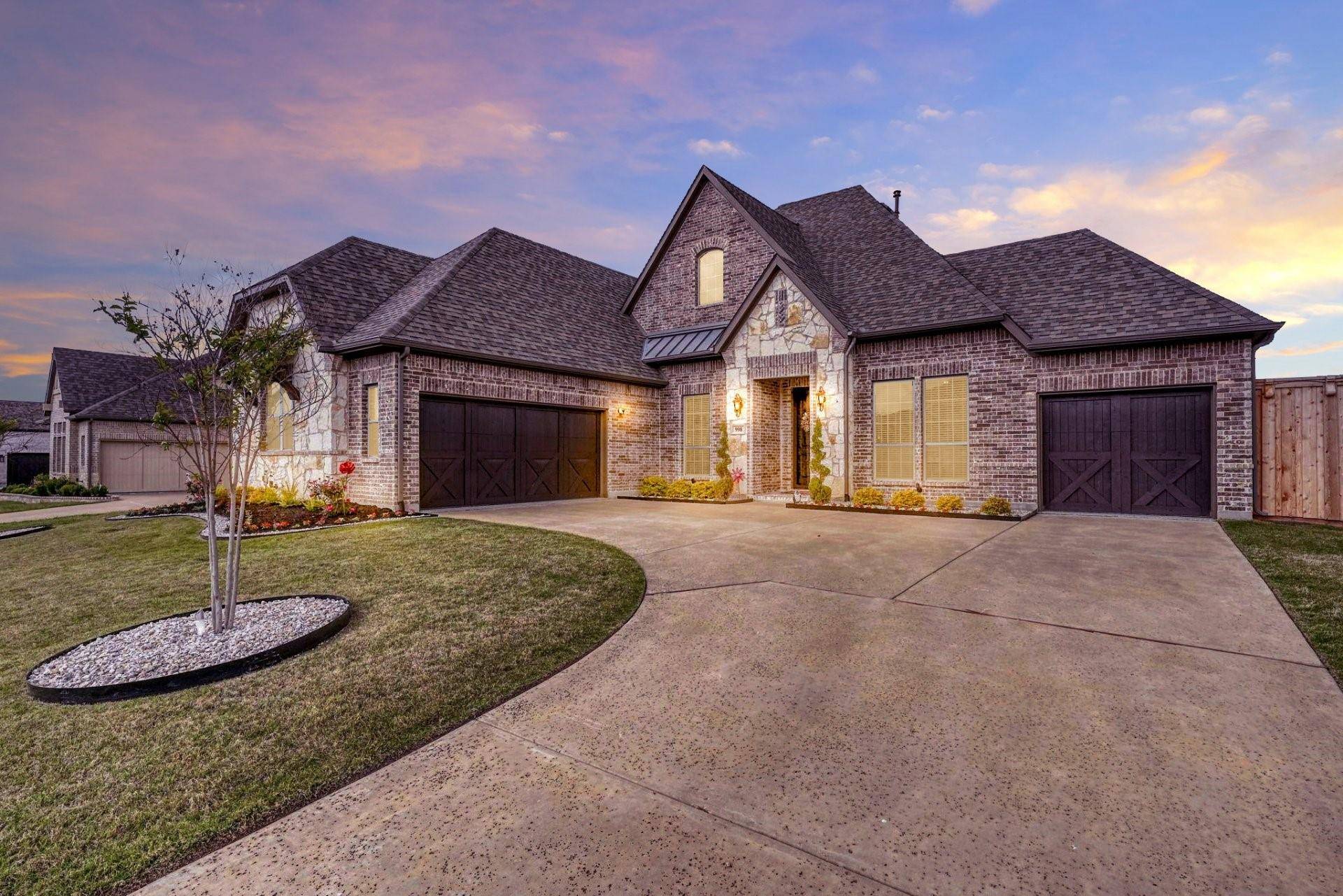 Rockwall, TX 75087,998 Foxhall Drive