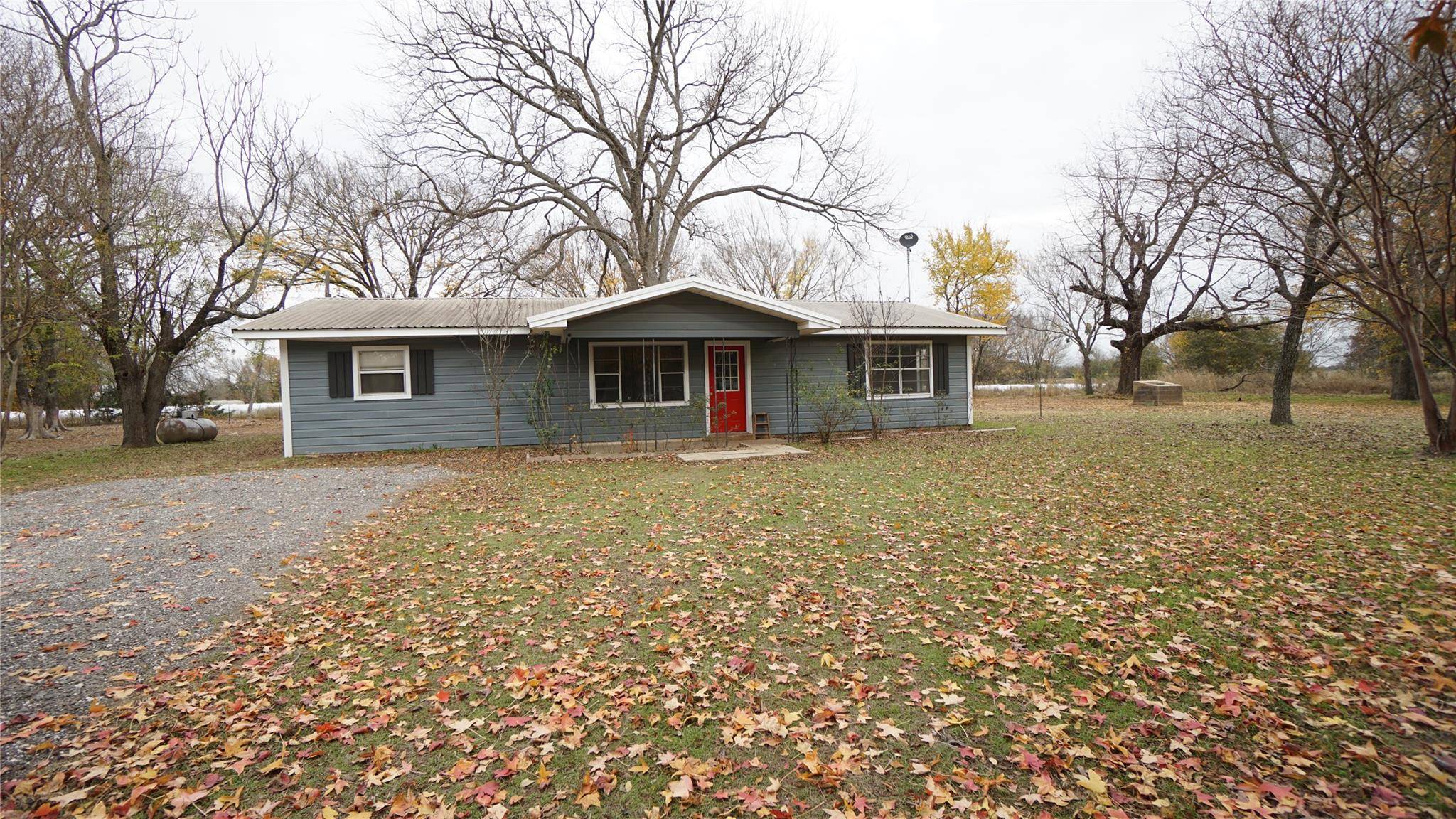 Telephone, TX 75488,1138 County Road 2130