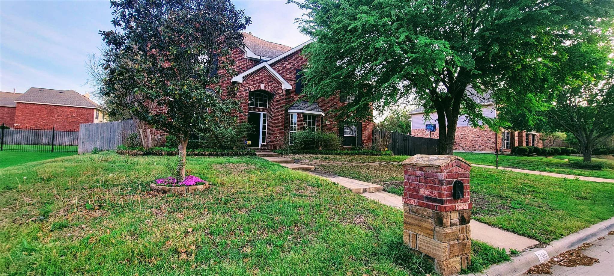 Mansfield, TX 76063,708 Saint Eric Drive