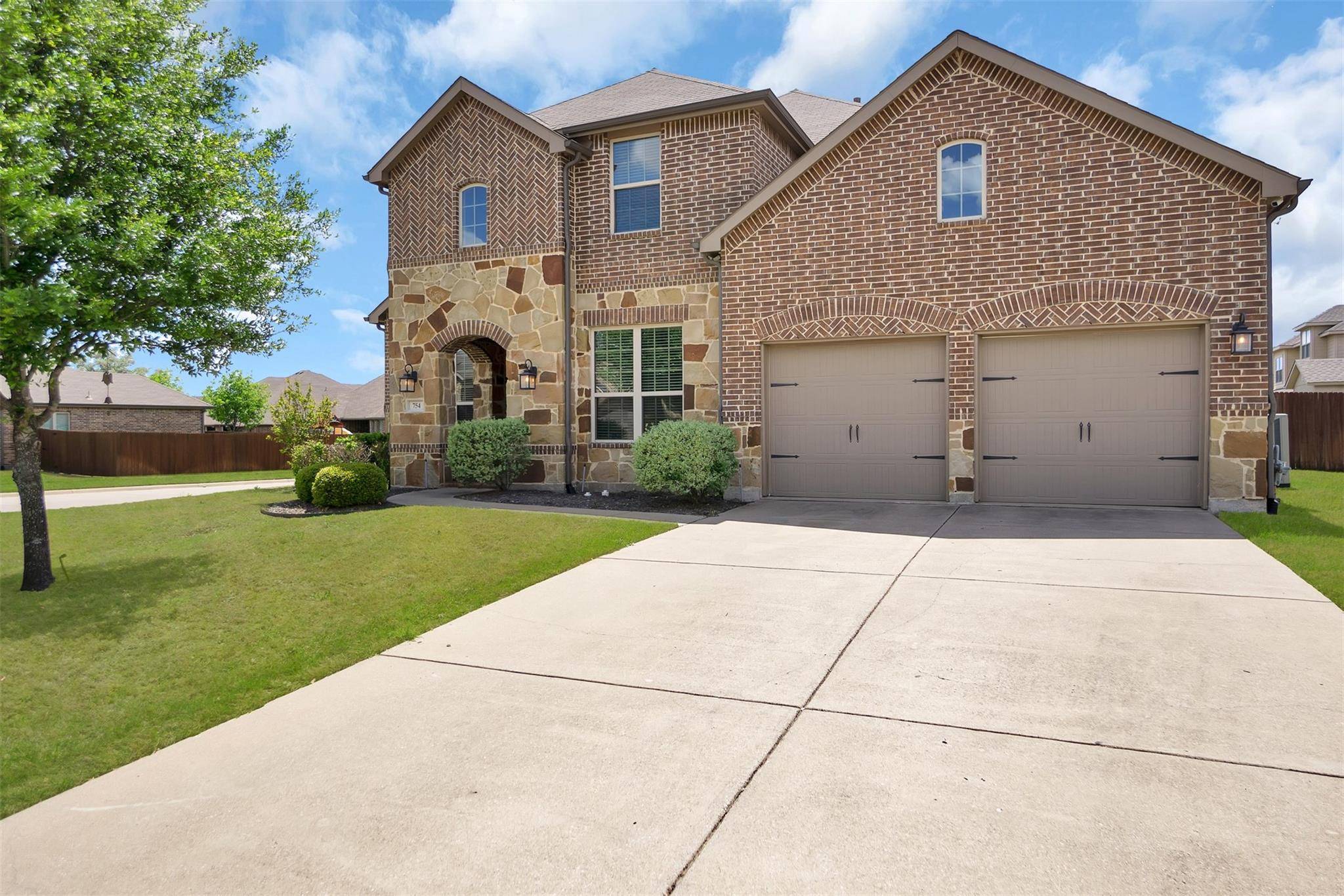 Forney, TX 75126,754 Sycamore Trail