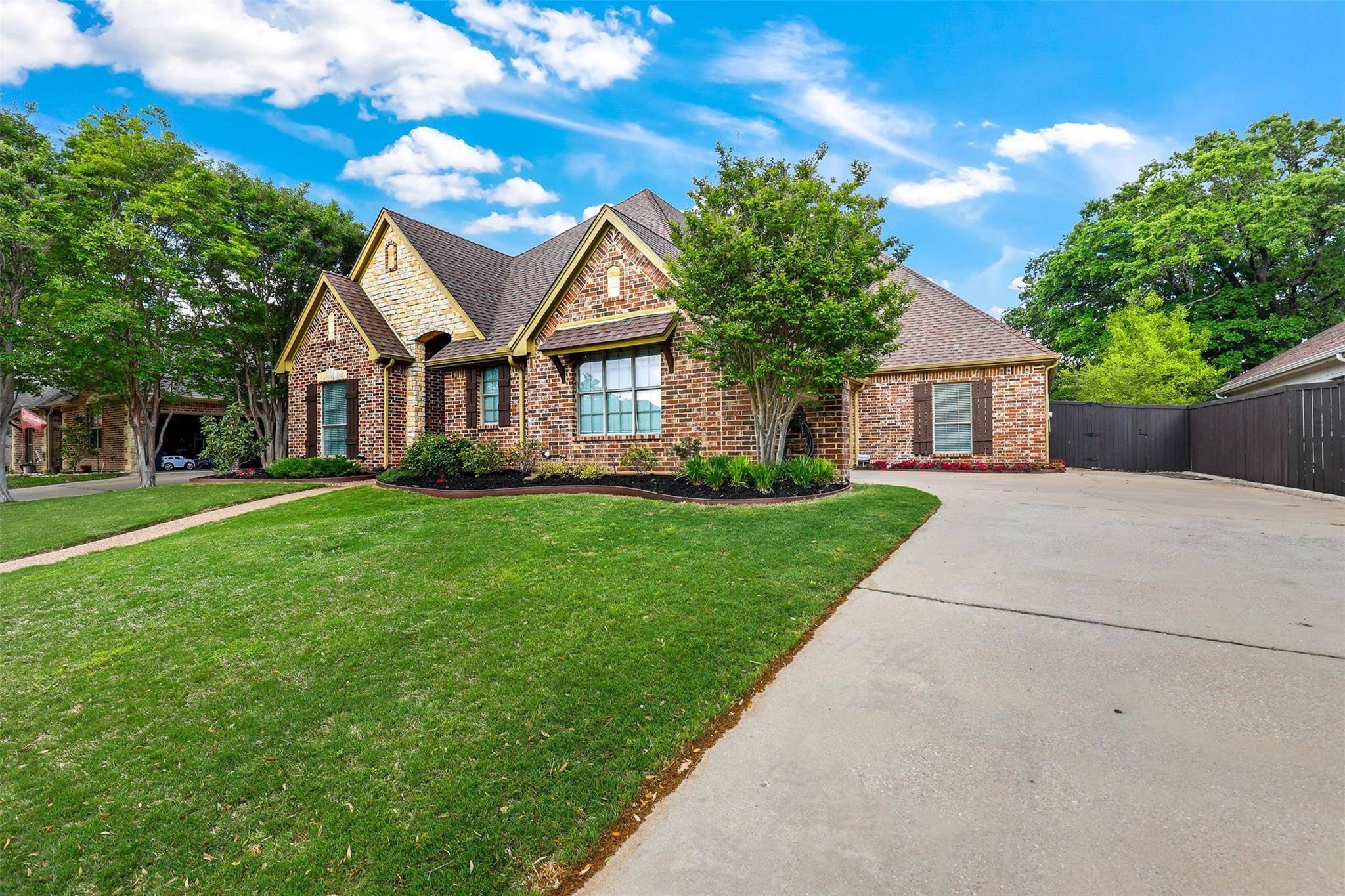 Keller, TX 76248,703 Eagle Trail