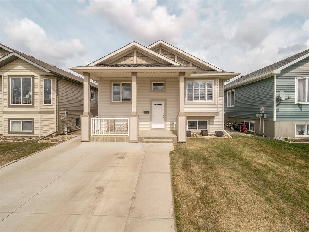 Coaldale, AB T1M 0B9,644 Parkside DR