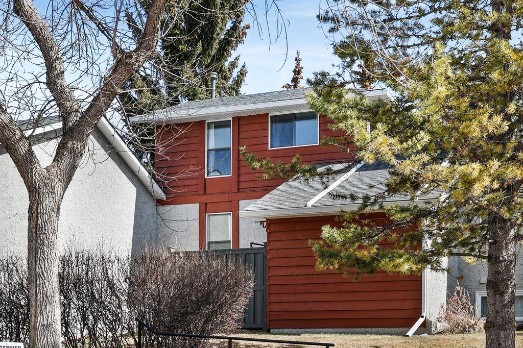 Calgary, AB T3G 1R8,6915 Ranchview DR NW #131