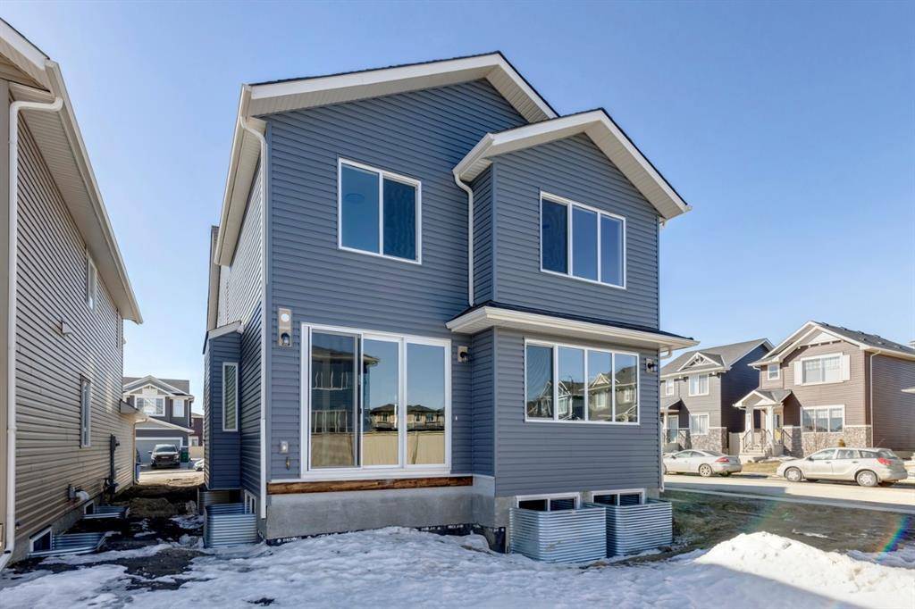 Airdrie, AB T4B3V3,720 Bayview CPE SW