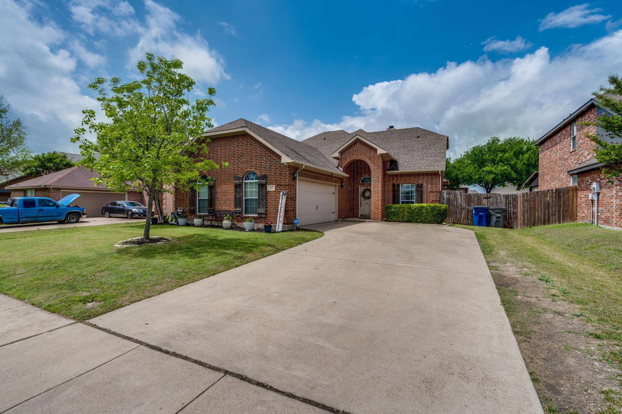 Red Oak, TX 75154,107 Oak Hollow Lane