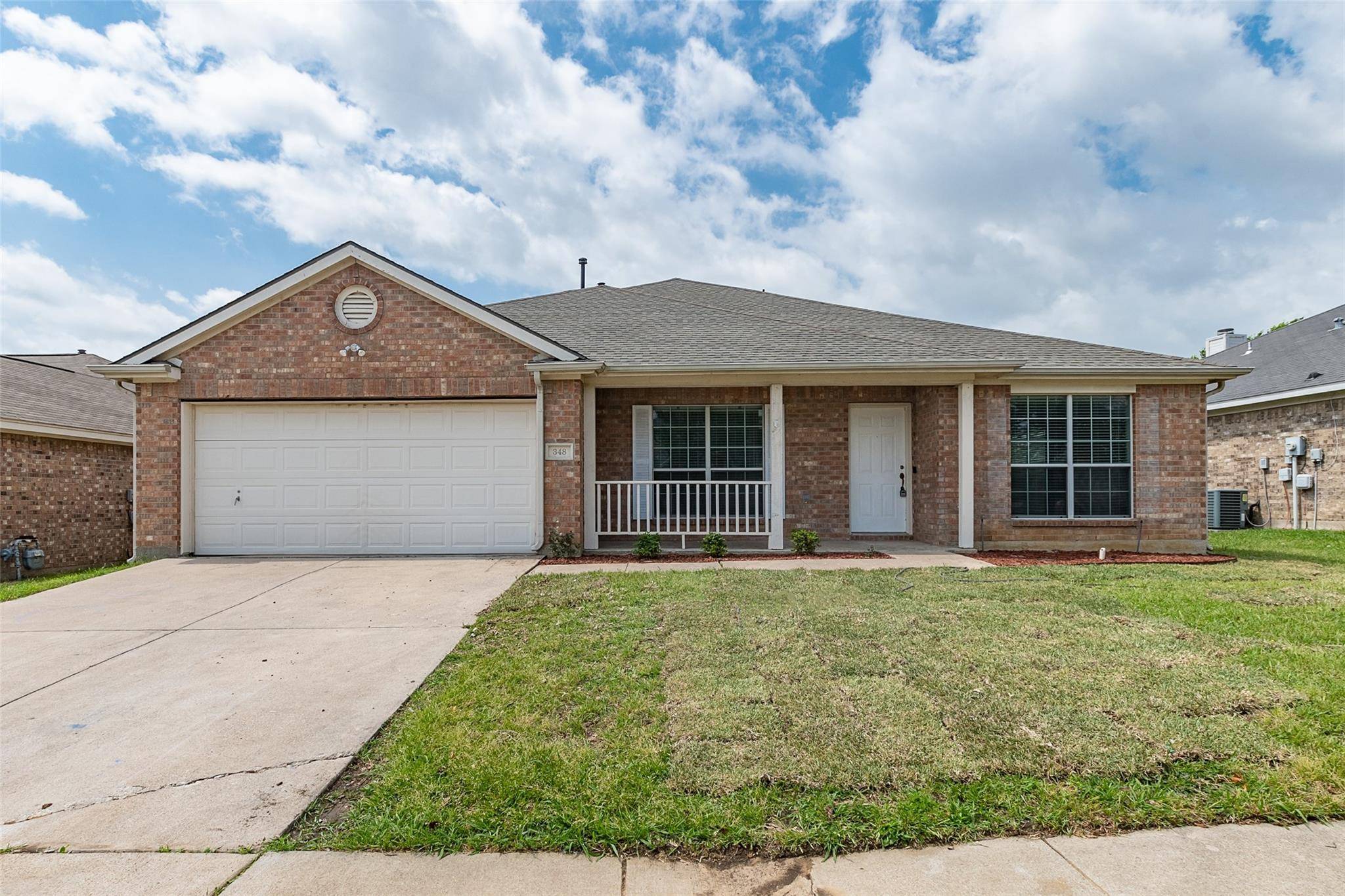 Arlington, TX 76002,348 Mesquite Hill Drive