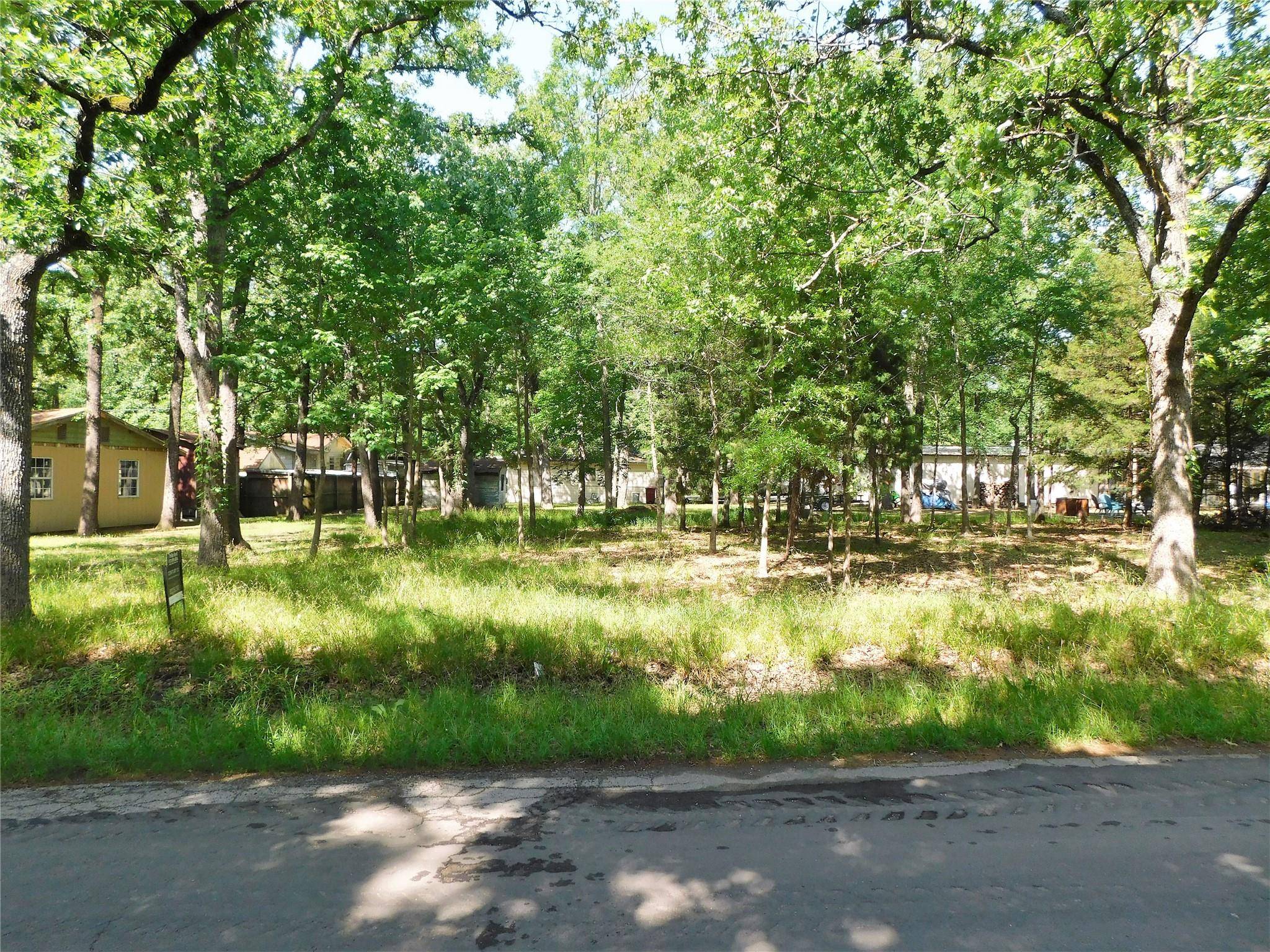 West Tawakoni, TX 75474,1253 Arrowhead Drive