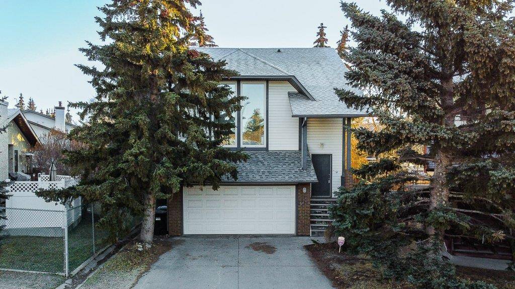 Calgary, AB T3G 1V1,64 Ranchridge CRES NW