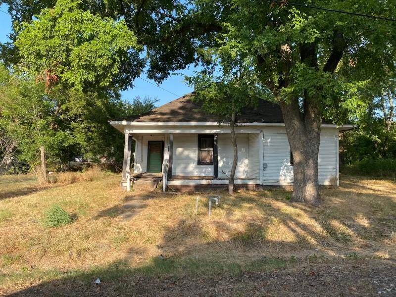 Honey Grove, TX 75446,300 12th Street