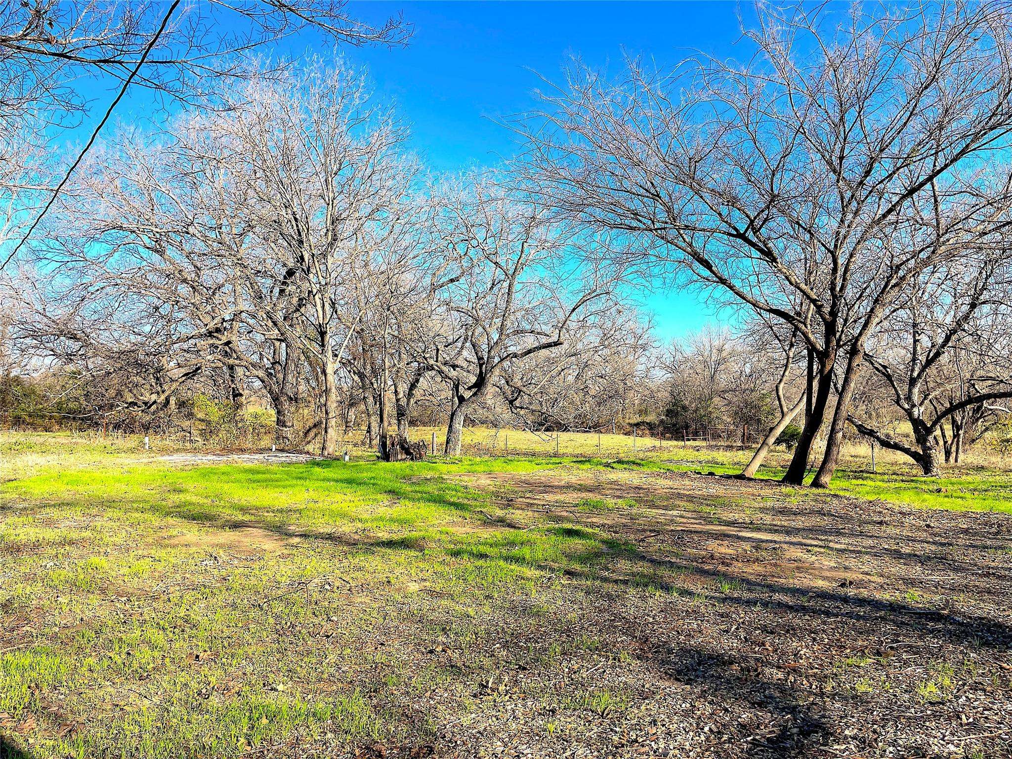 Santo, TX 76472,384 Petty Road