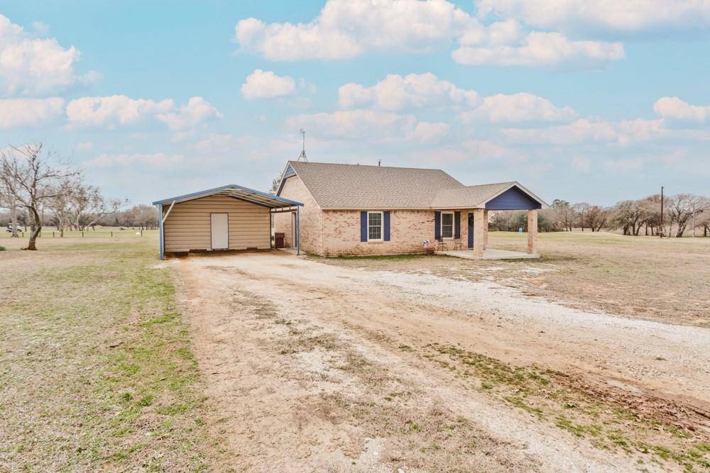 Bowie, TX 76230,455 Clubview Drive