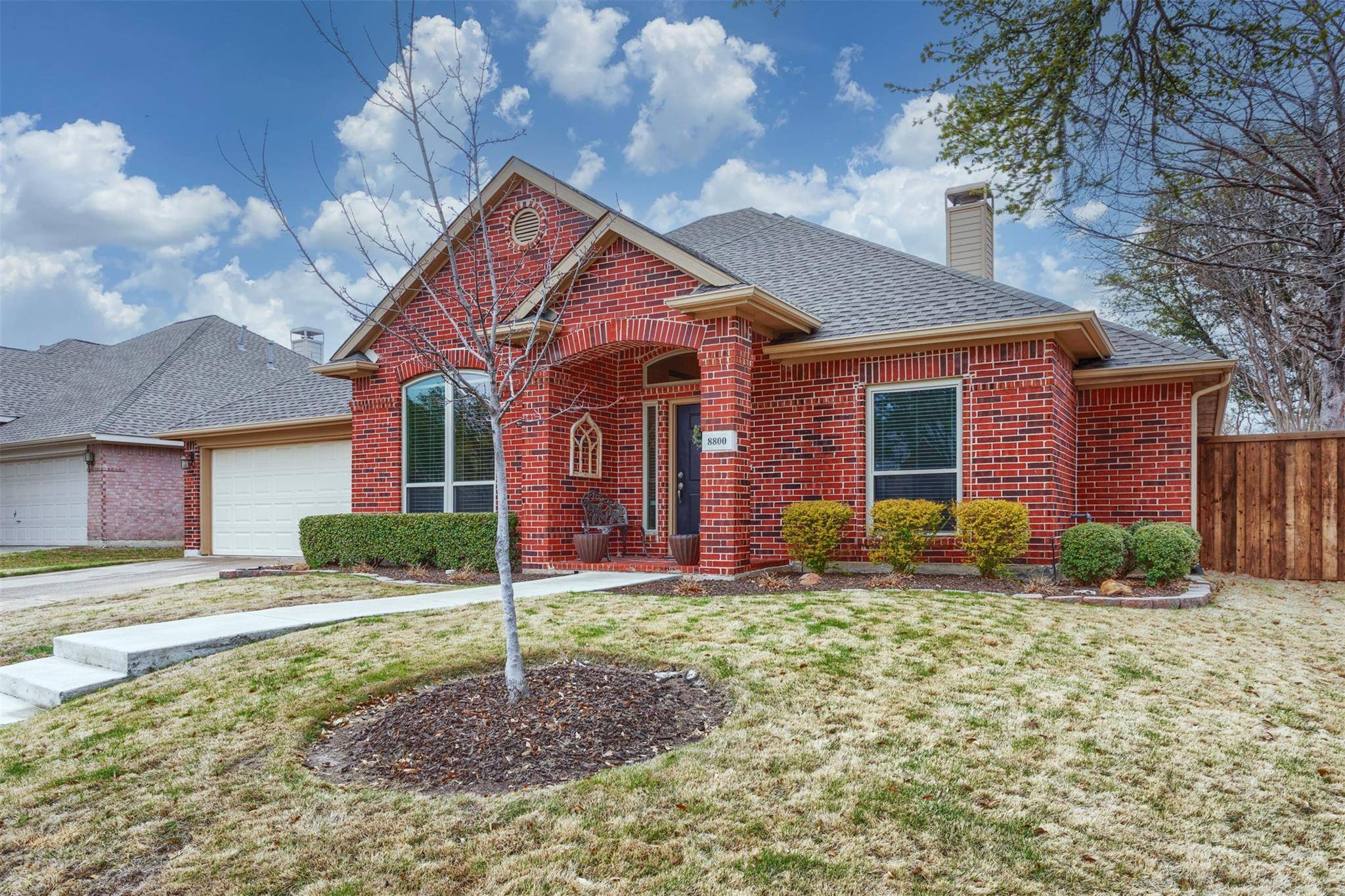 Mckinney, TX 75072,8800 Falcon View Drive