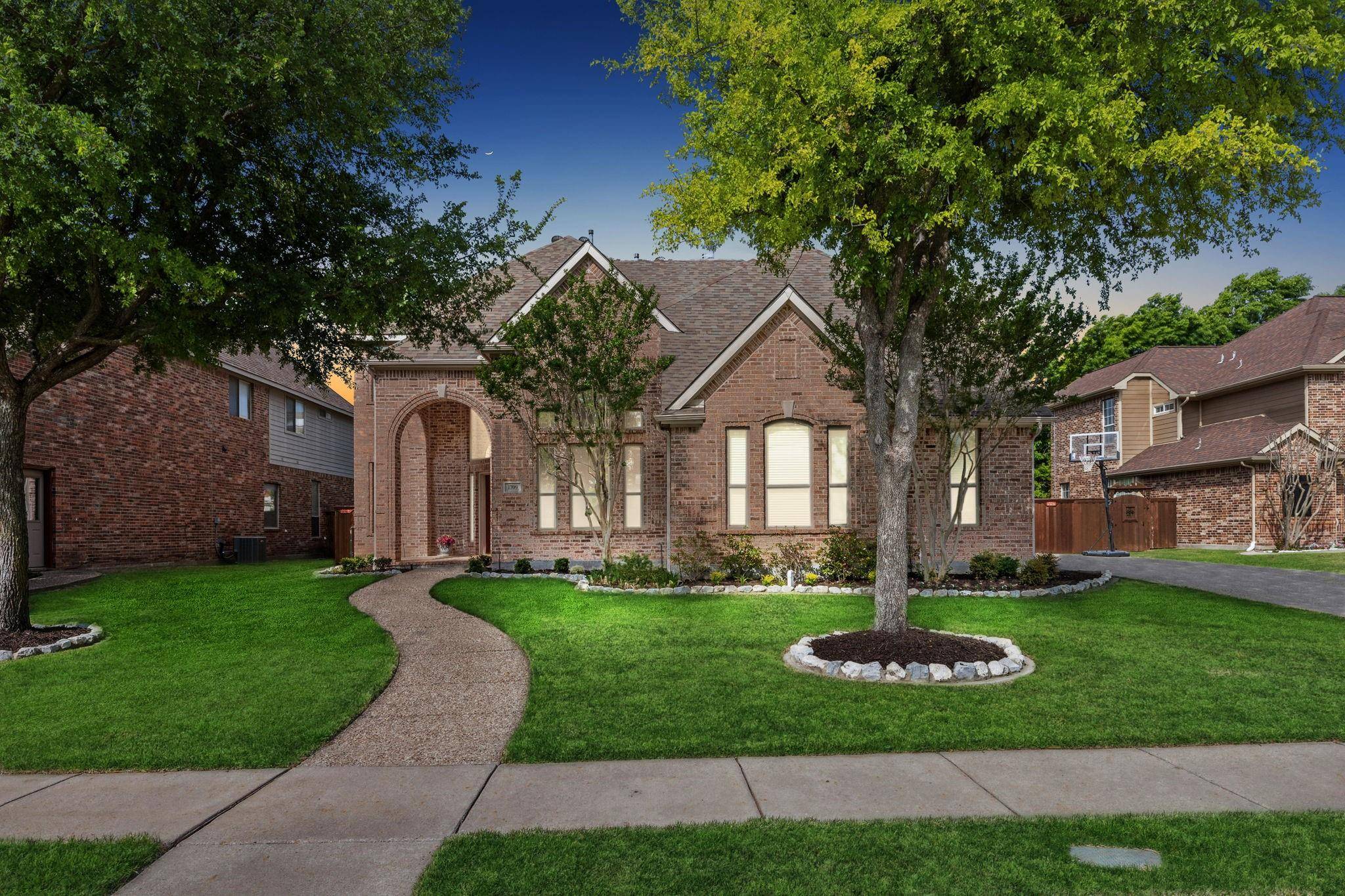 Allen, TX 75002,1709 Brookcrest Court