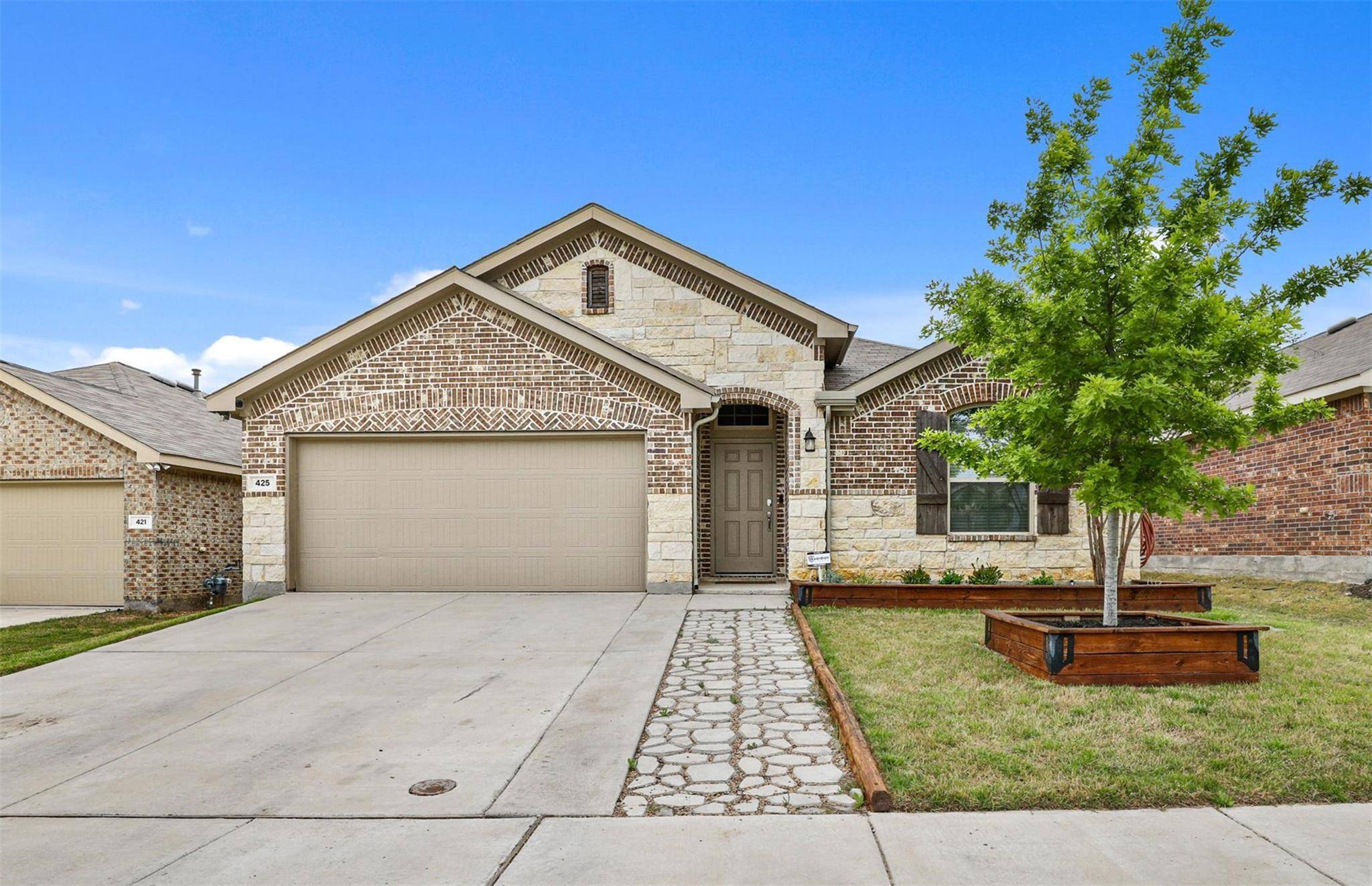 Fort Worth, TX 76052,425 Saguaro Drive