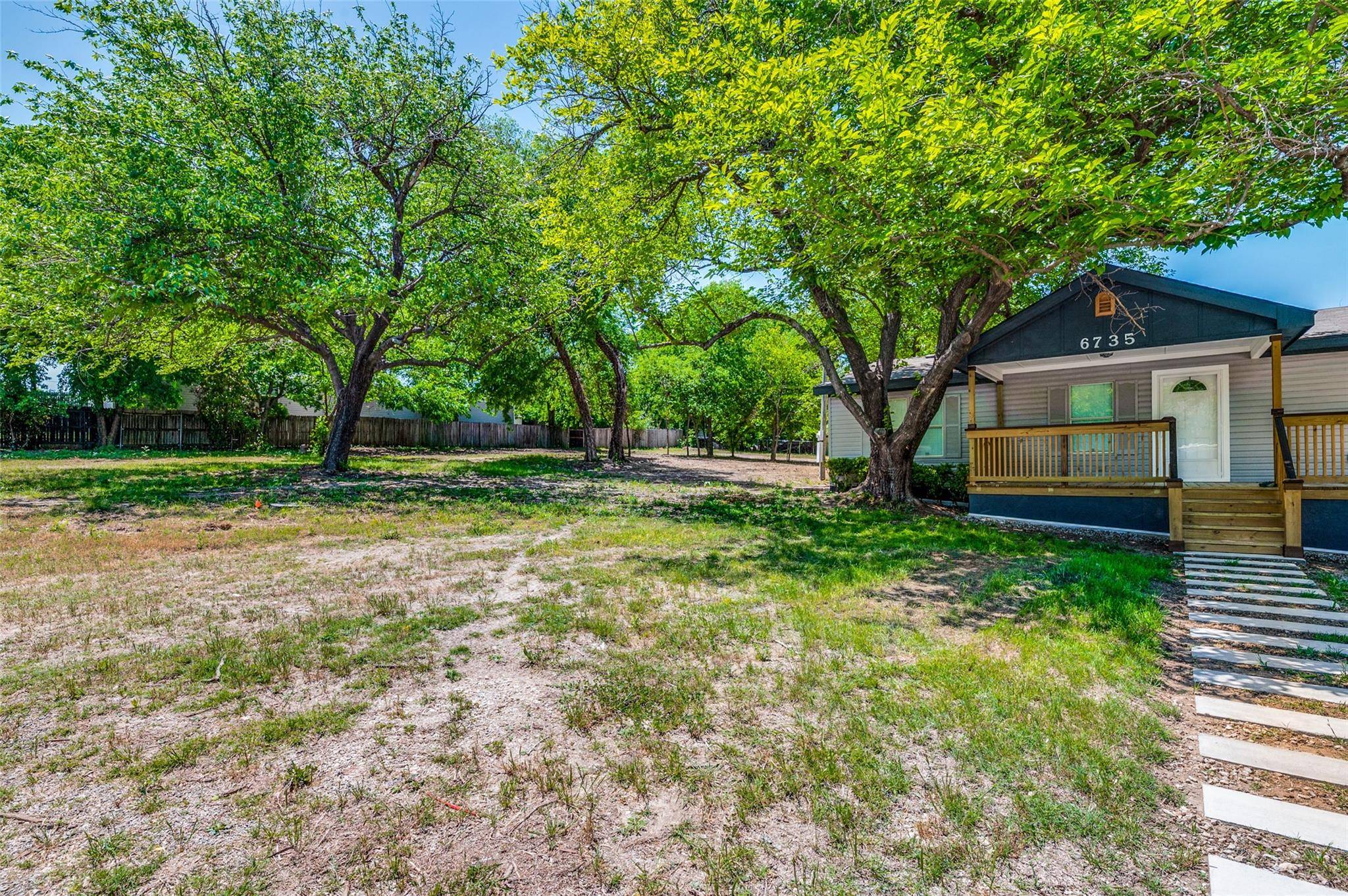 Fort Worth, TX 76135,6735 Wood Hollow Court