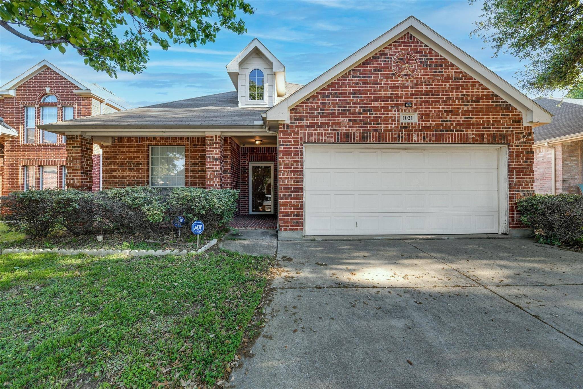 Arlington, TX 76012,1021 Shortleaf Pine Drive