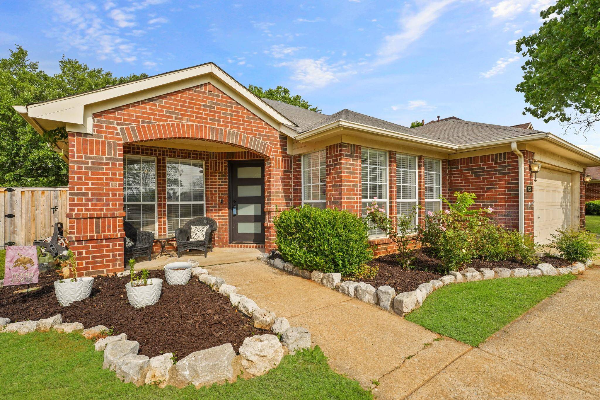 Lake Dallas, TX 75065,737 Winding Oak Bend