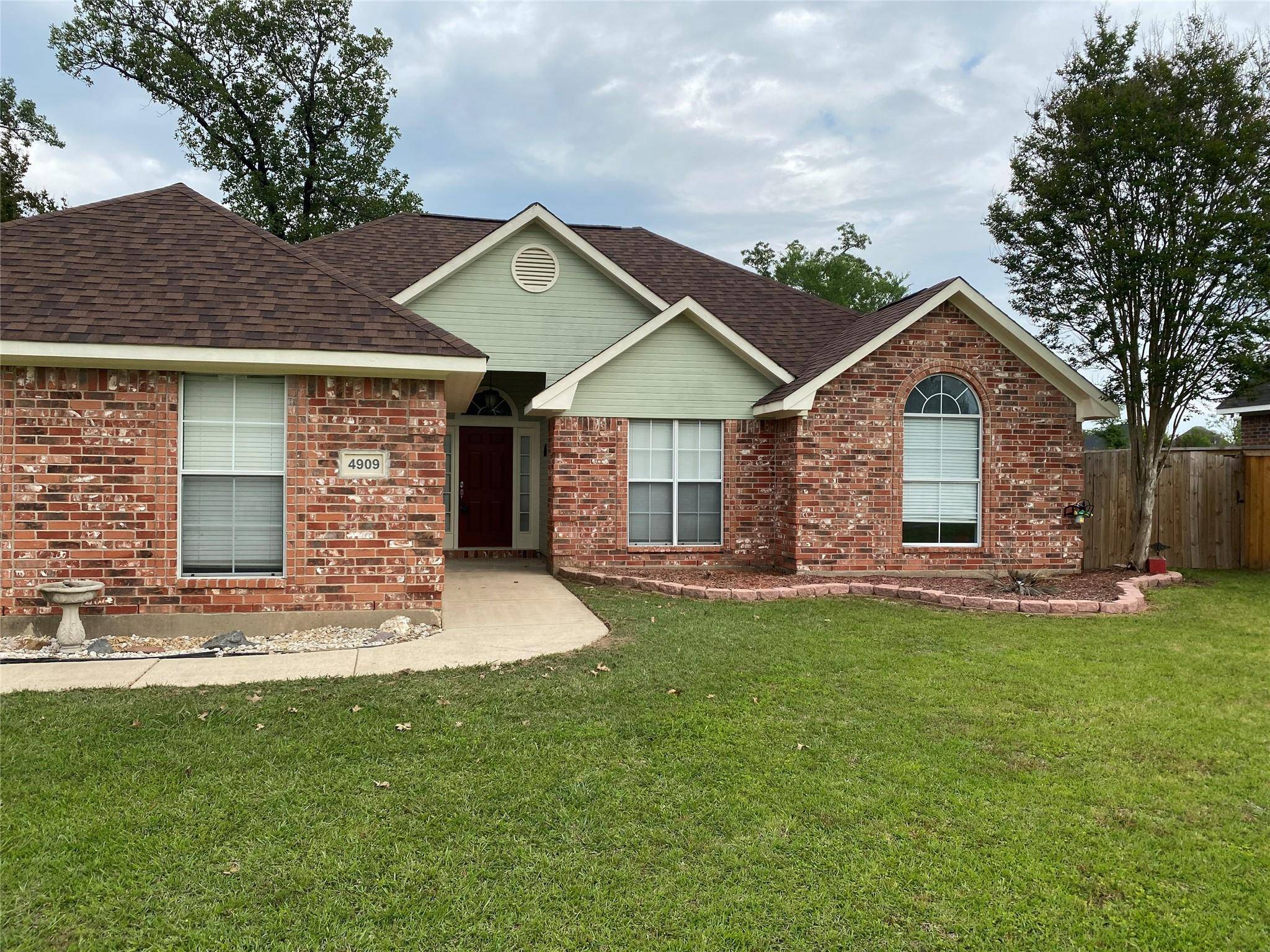 Shreveport, LA 71107,4909 Mulligan Circle