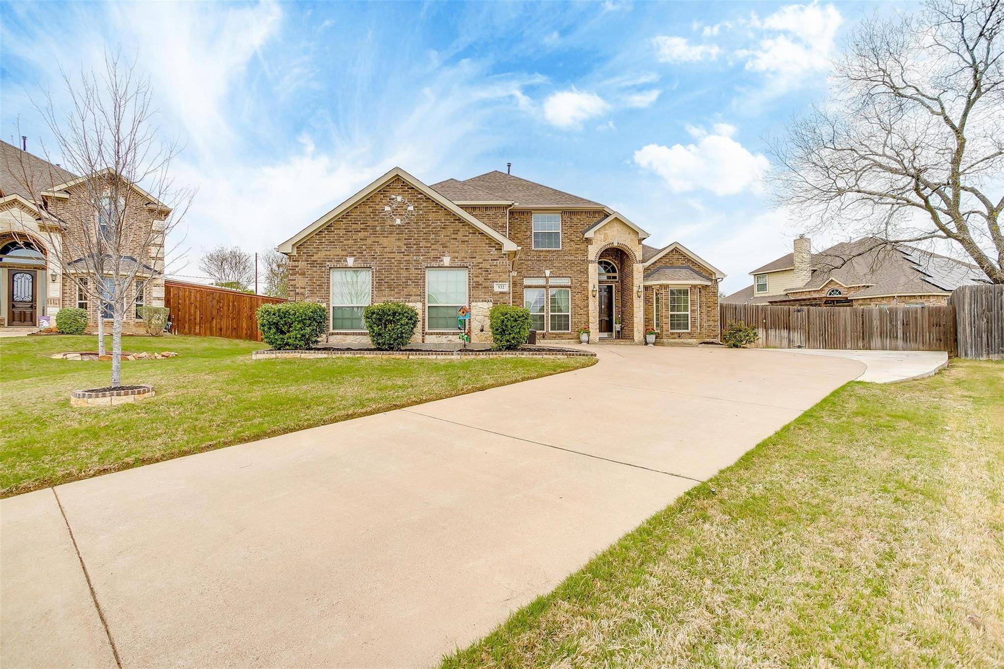 Kennedale, TX 76060,932 Sunrise Drive