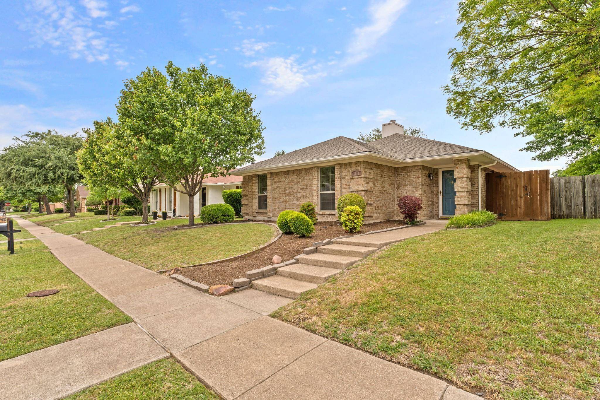 Carrollton, TX 75010,2111 Greenview Drive