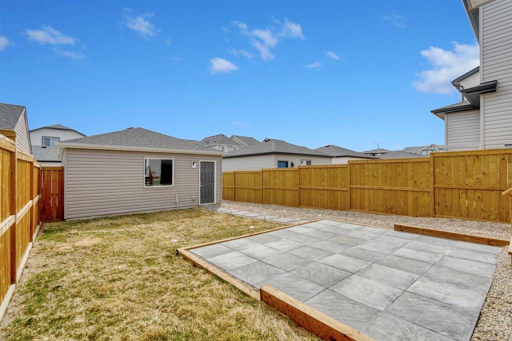 Airdrie, AB T4B 4K1,436 Hillcrest MNR SW