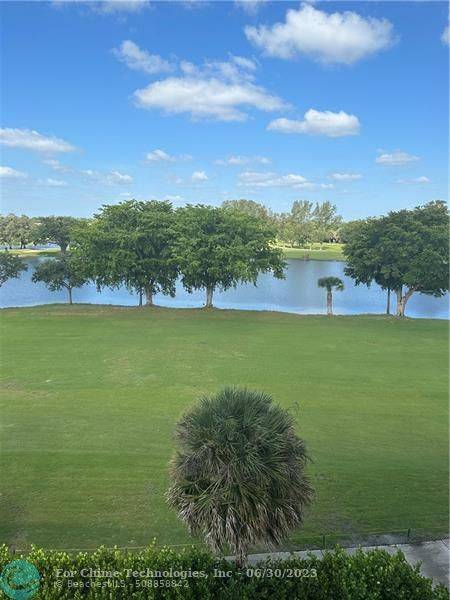 Pembroke Pines, FL 33026,900 Saint Charles Pl  #504