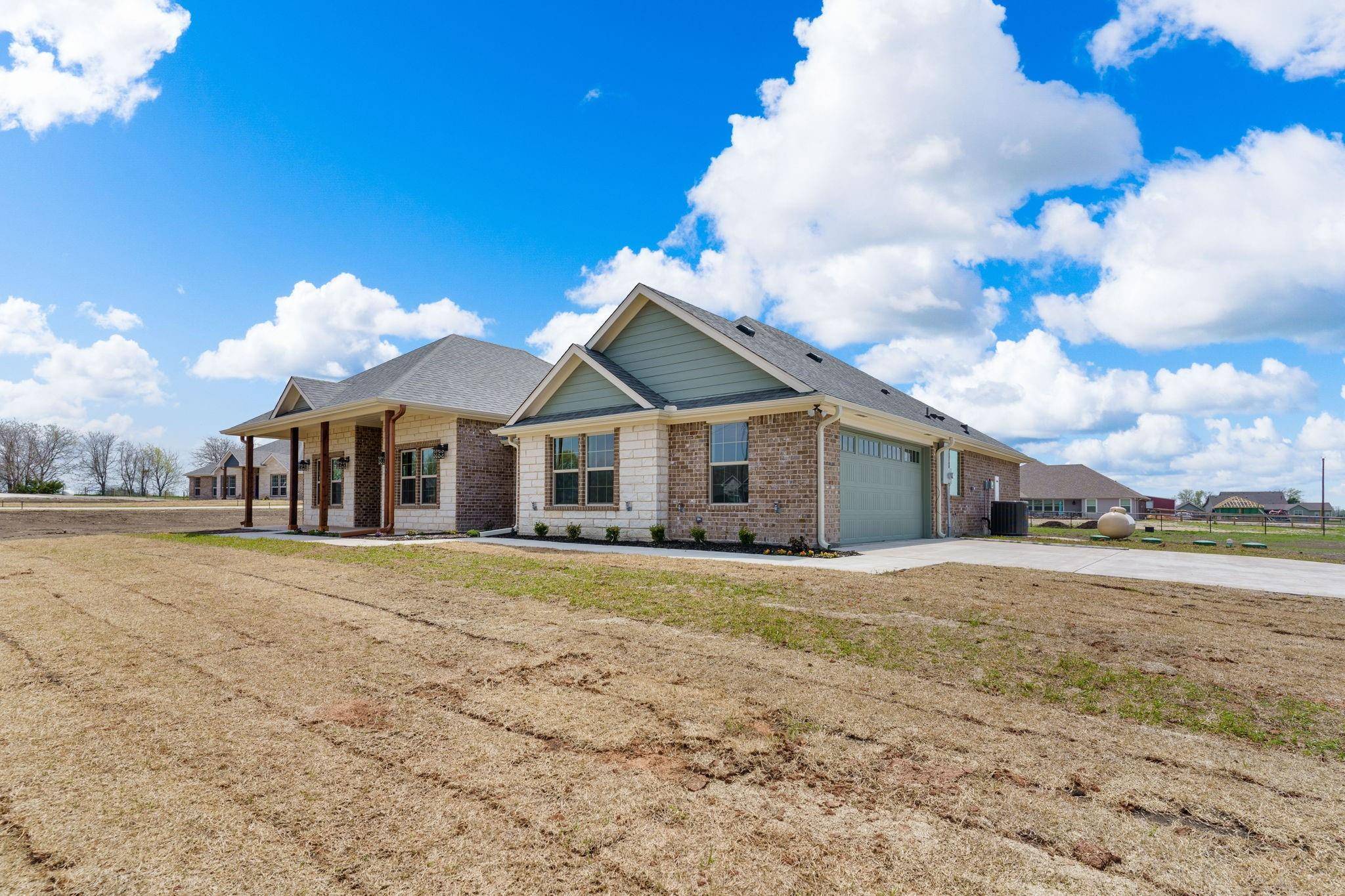 Leonard, TX 75452,416 Hidden Meadow Trail