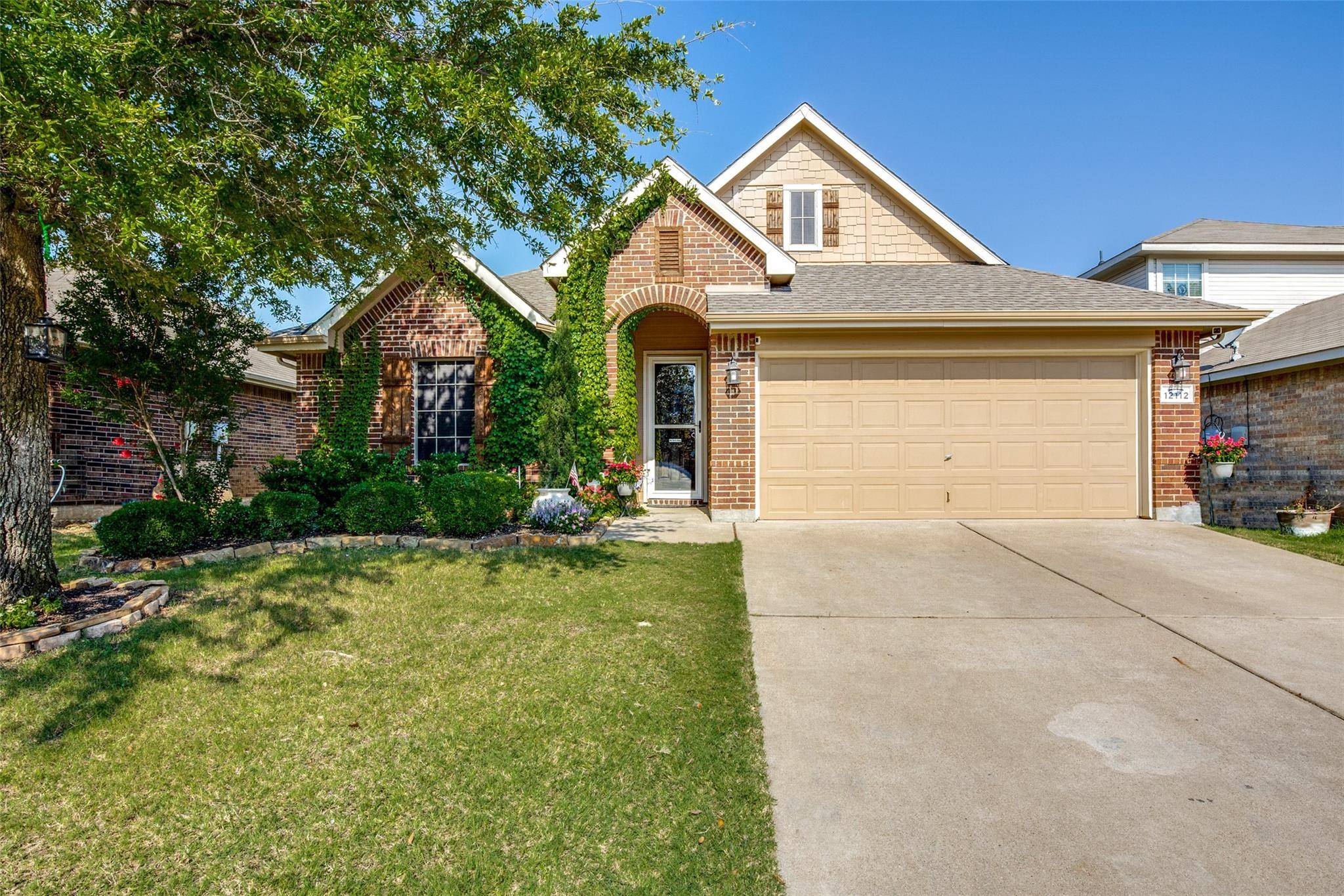 Burleson, TX 76028,12112 Longstone Drive