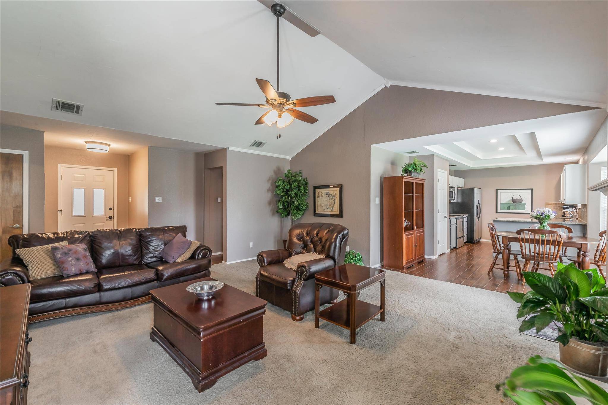 Keller, TX 76248,211 Meadowbrook Lane