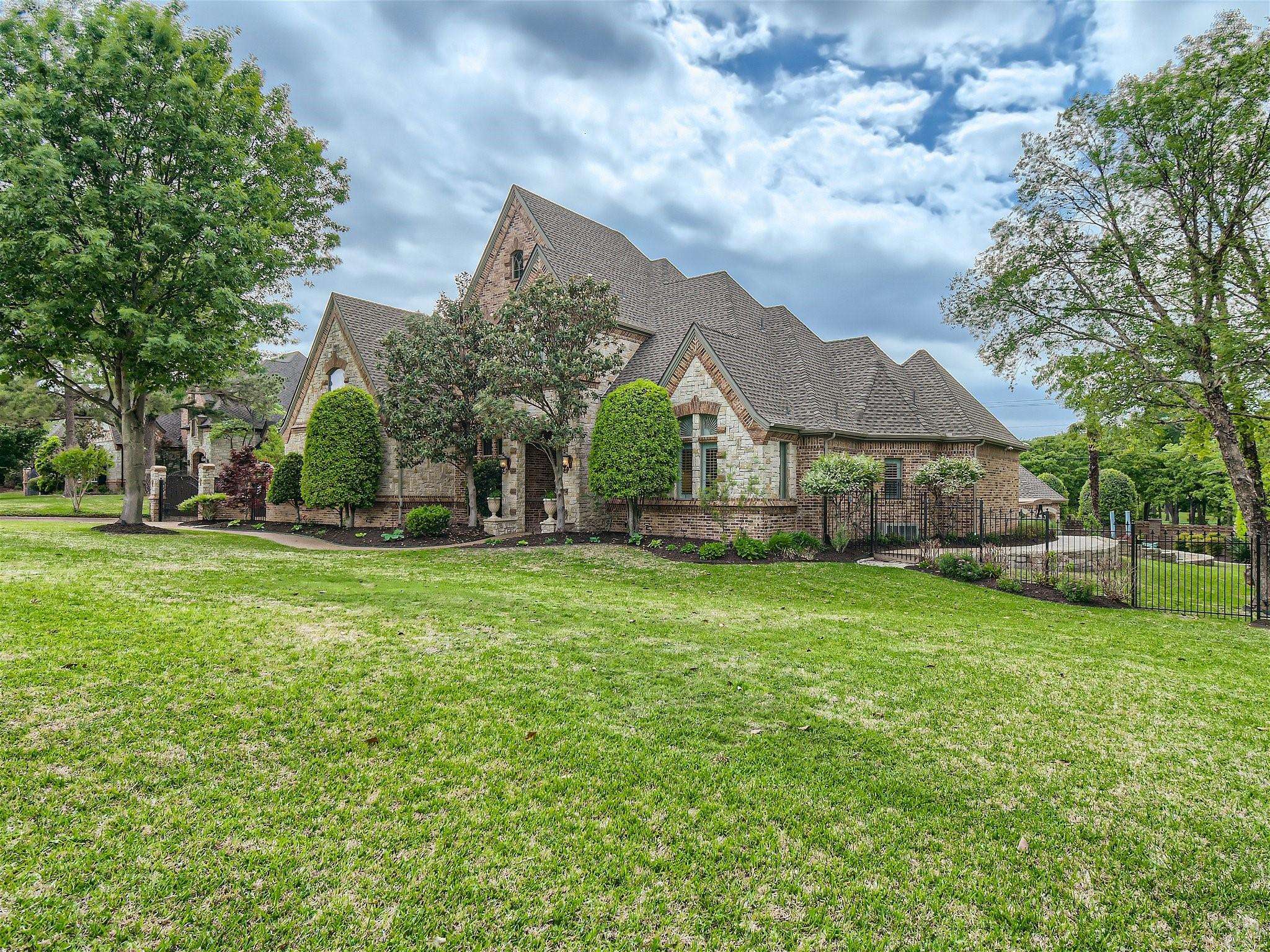 Keller, TX 76262,1808 Summit Court