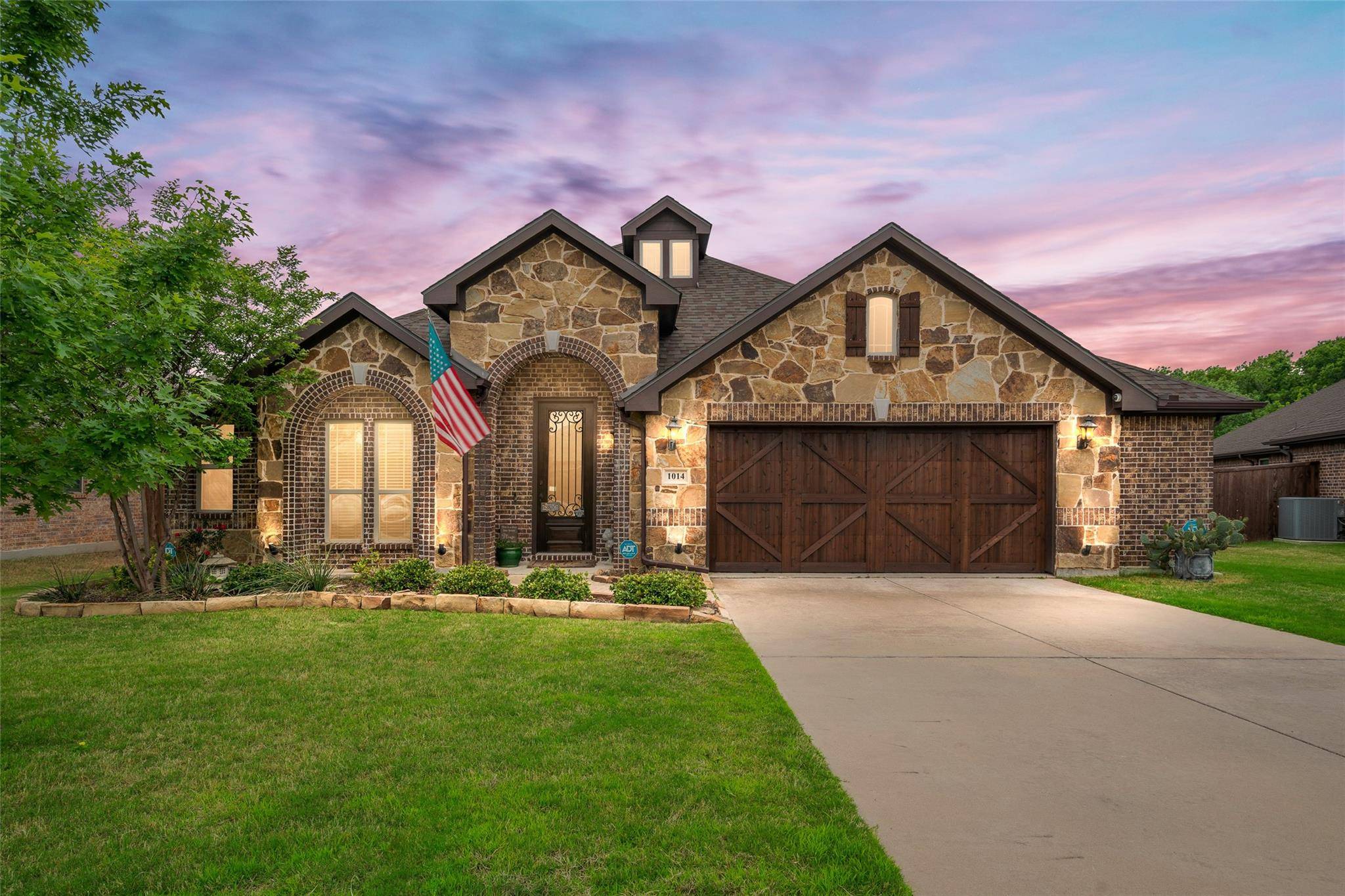 Wylie, TX 75098,1014 Stanbridge Drive