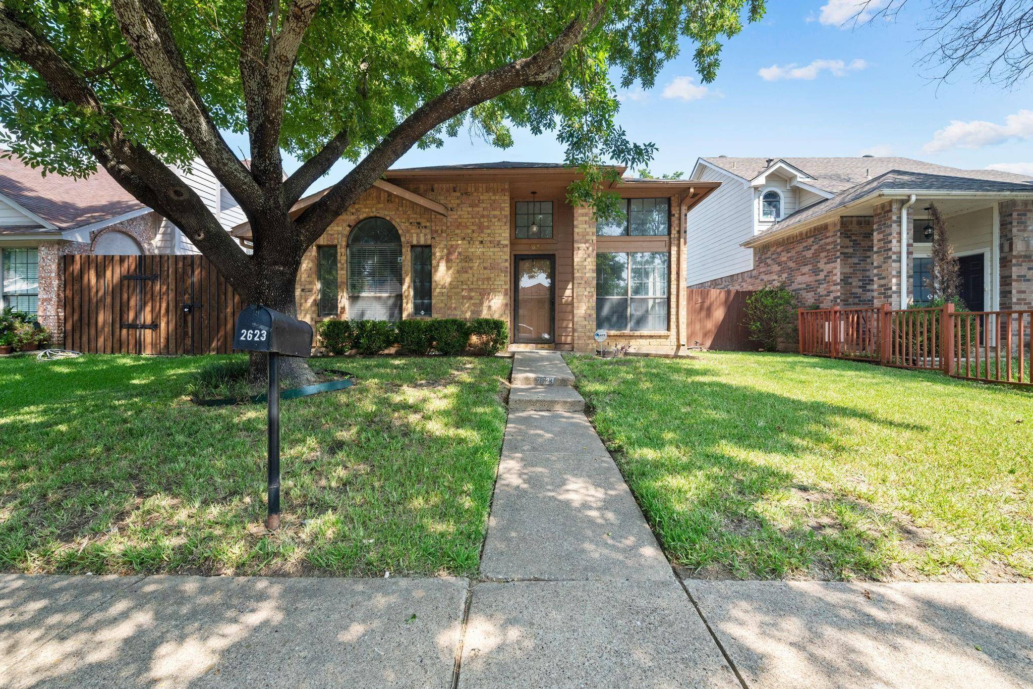 Dallas, TX 75227,2623 Oak Bend Lane