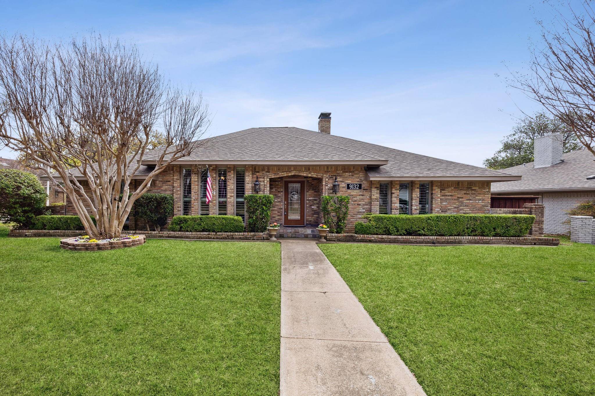 Dallas, TX 75243,9132 Windy Crest Drive