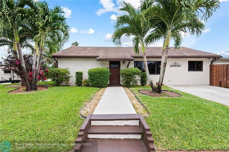 Hollywood, FL 33024,7490 Farragut St