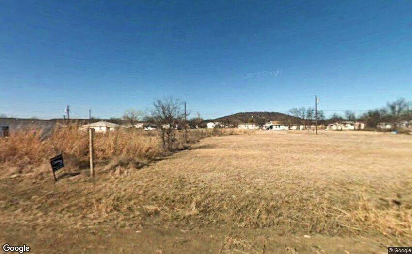 Mineral Wells, TX 76067,914 18th Street